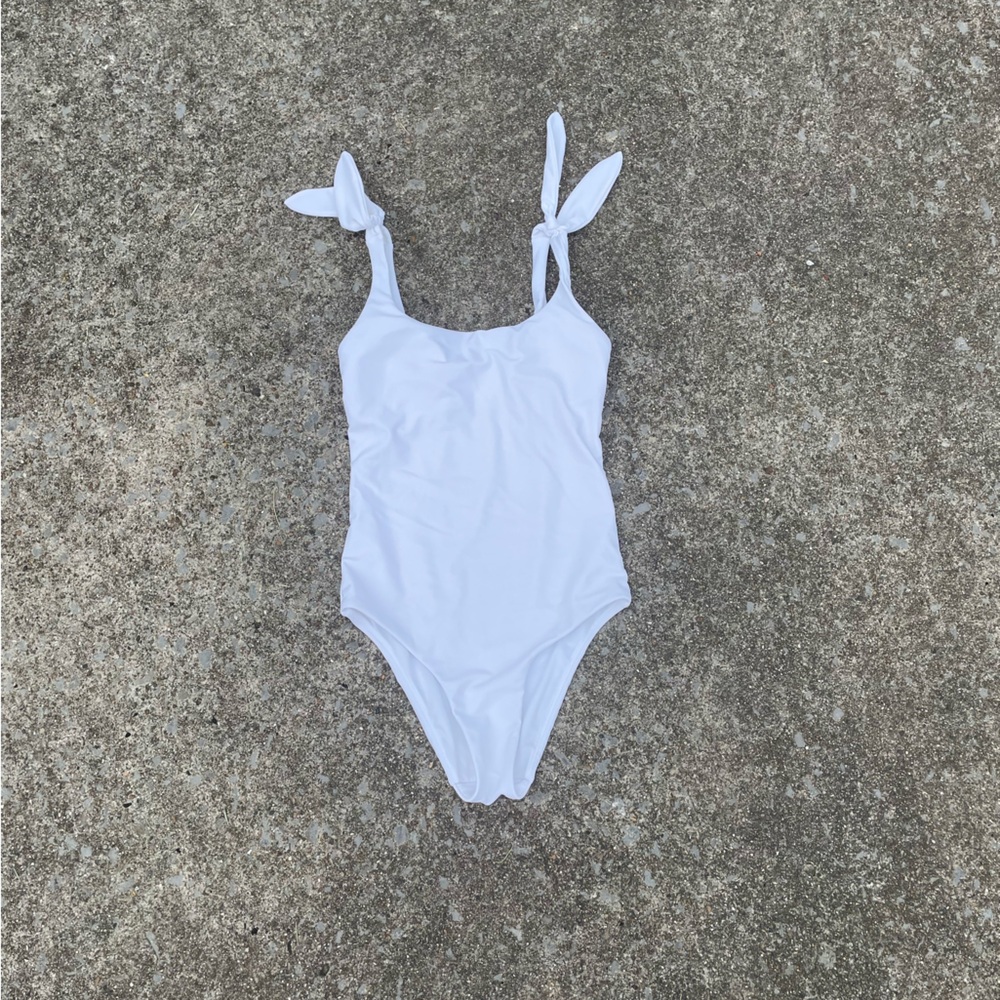 Express Womens' One-Piece Swimsuit in Bright White